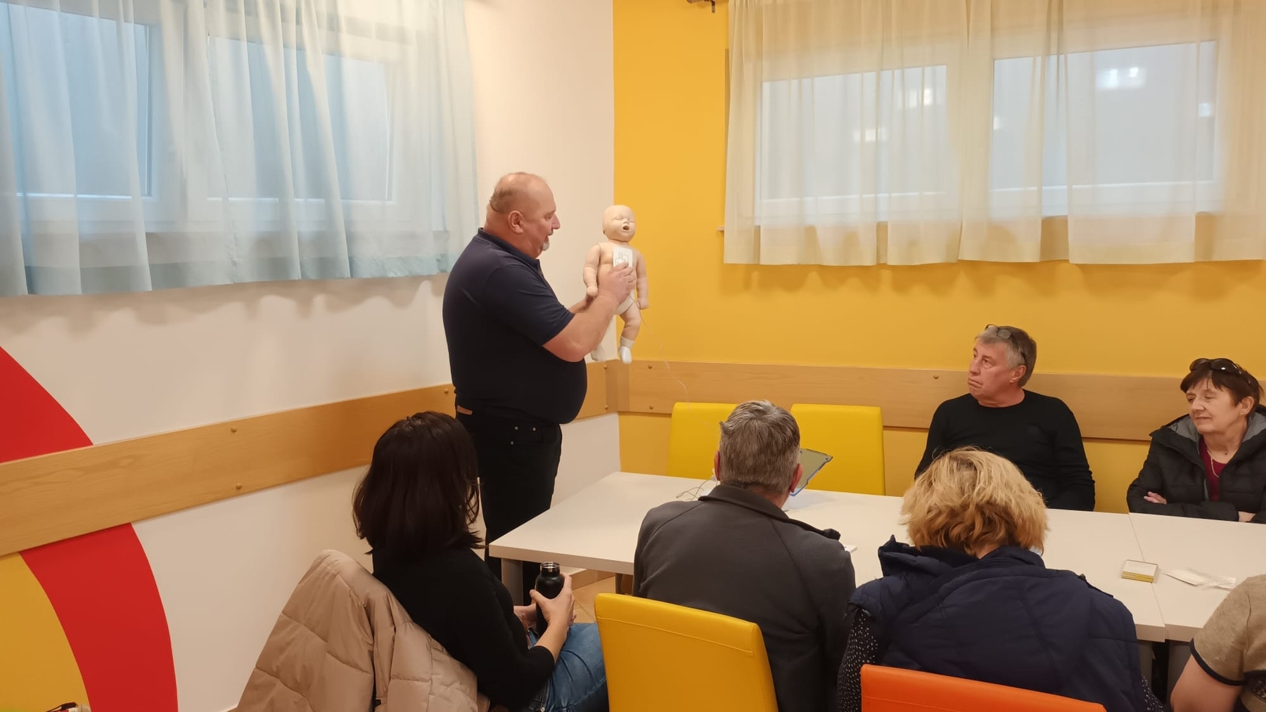 Predstavitev IRZ Celje z učno opremo za prvo pomoč